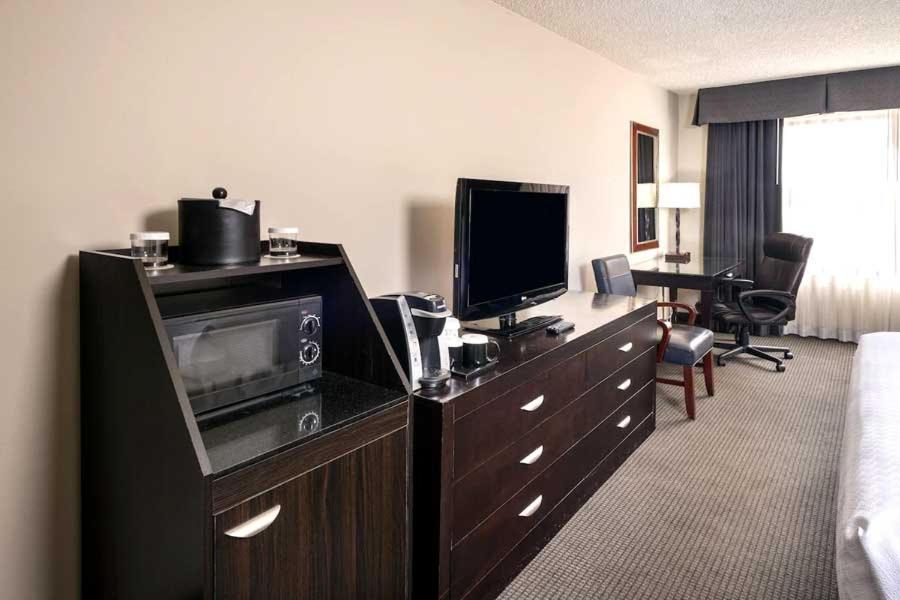 Concord Plaza Hotel Eksteriør billede